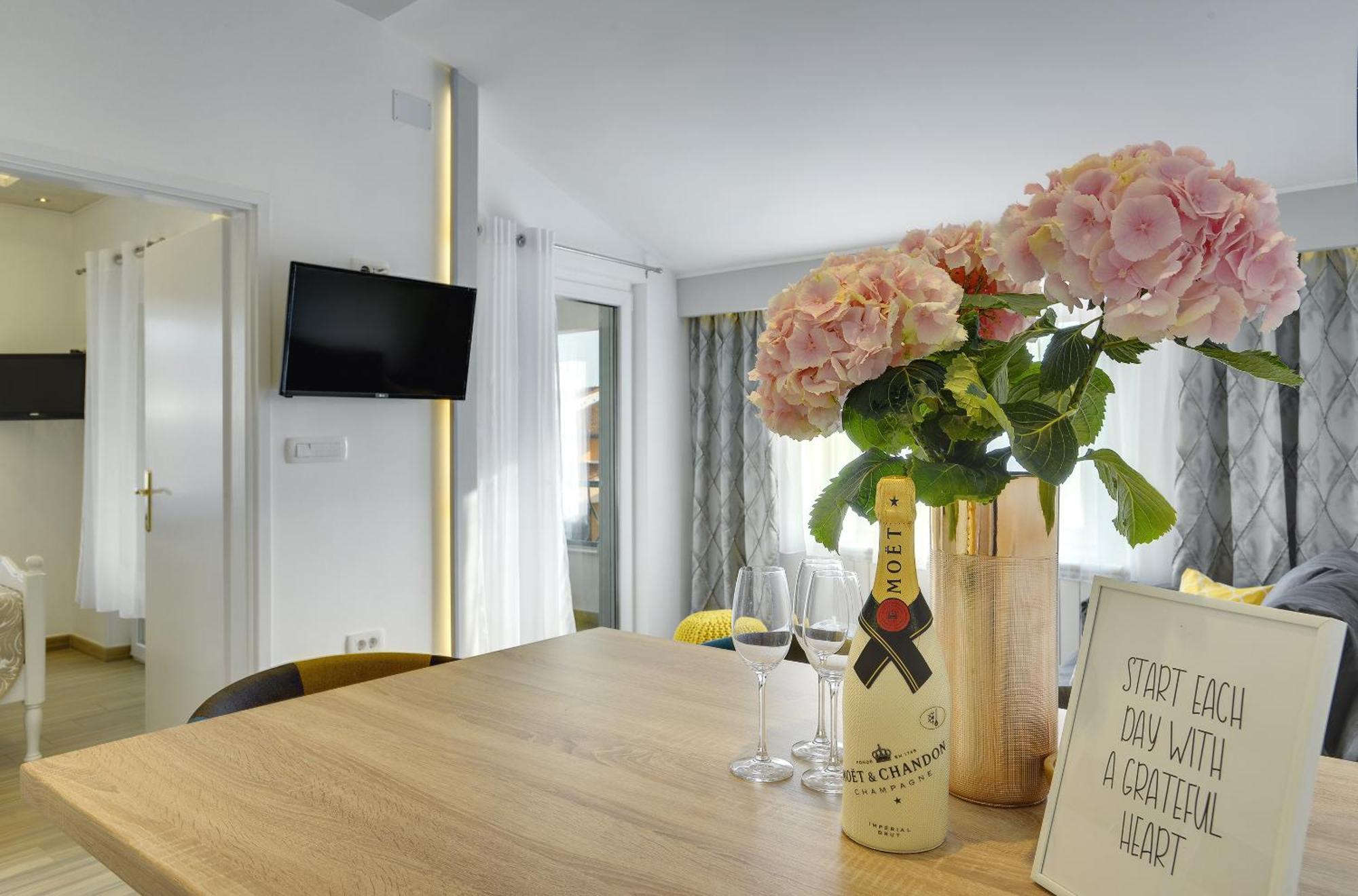 PUY Apartments Zanetti 3 מראה חיצוני תמונה